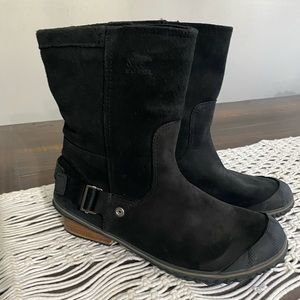Sorel Slimshortie suede winter boots